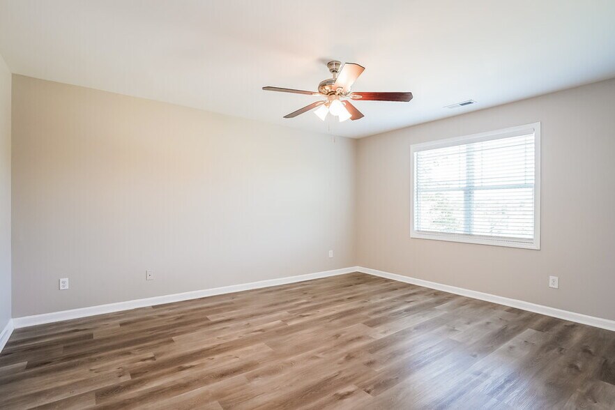 Building Photo - 317 Hardaway Point