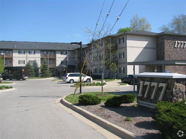 Building Photo - 1777 Haslett - Senior Living