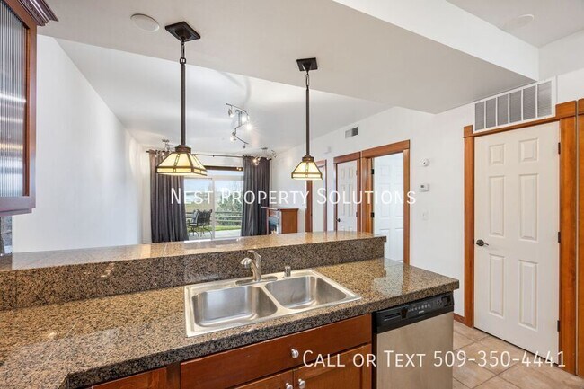 Building Photo - 6432 Melby Way NE