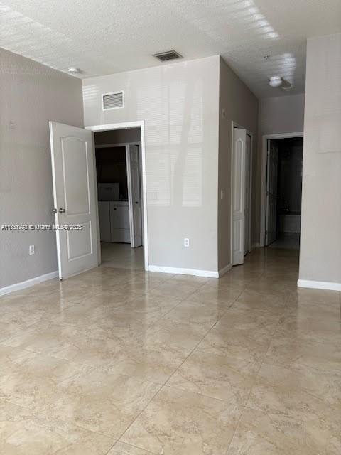 Building Photo - 2111 Shoma Dr