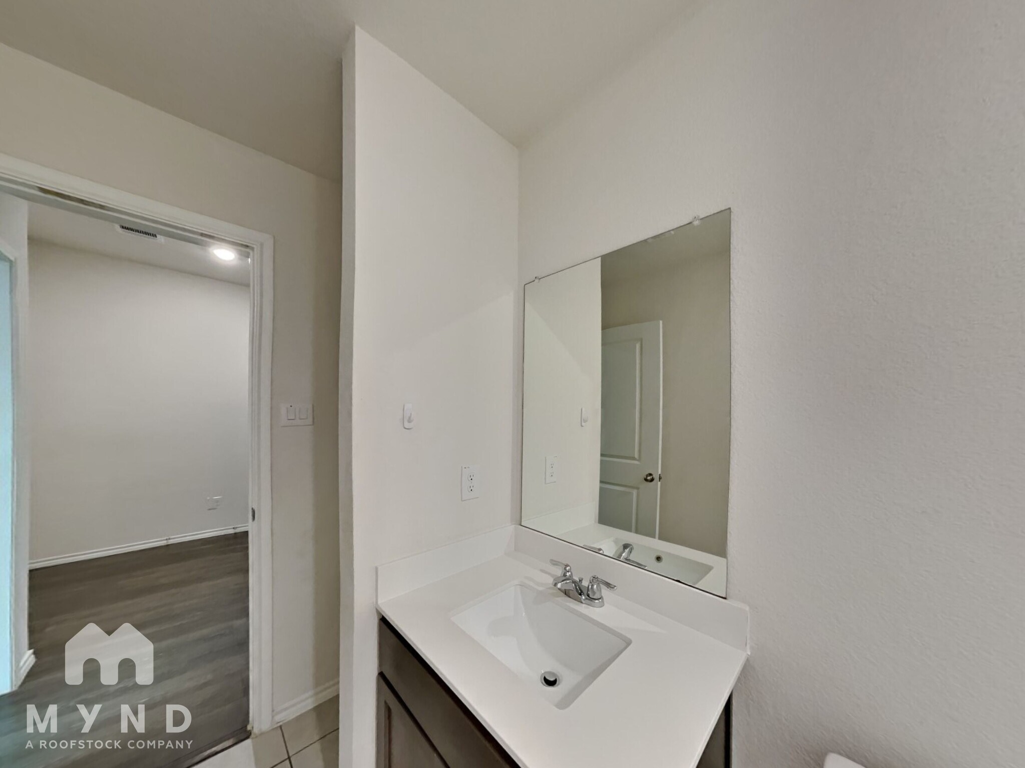 Building Photo - 4101 Black Canyon Dr