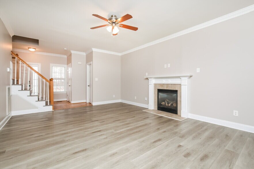 Building Photo - 235 Manchester Trail