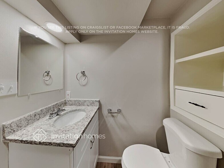 Building Photo - 7720 Fall Brook Ct