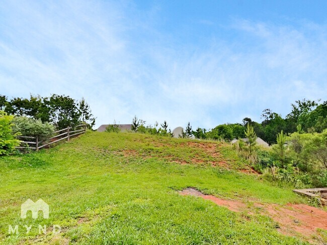 Building Photo - 16629 Broadwing Pl