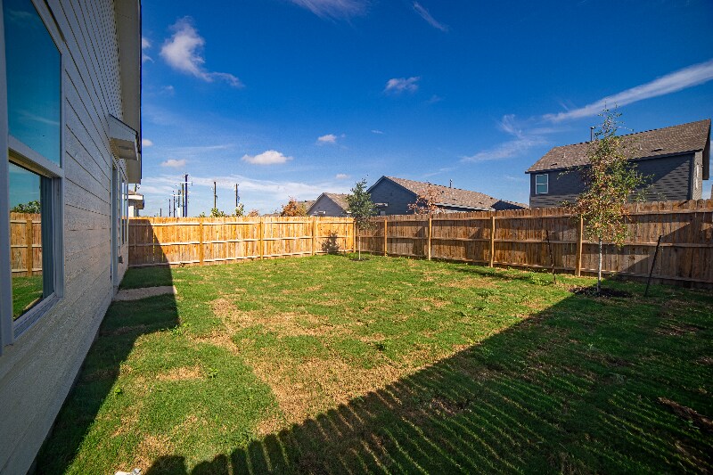 Building Photo - 1359 Neria Lp