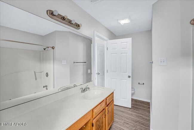 Building Photo - 924 Ashley Michelle Ct