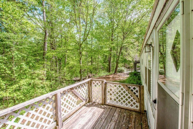 Building Photo - 7967 Caswell Rd