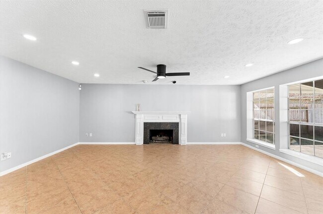 Building Photo - 4103 Waterstone St
