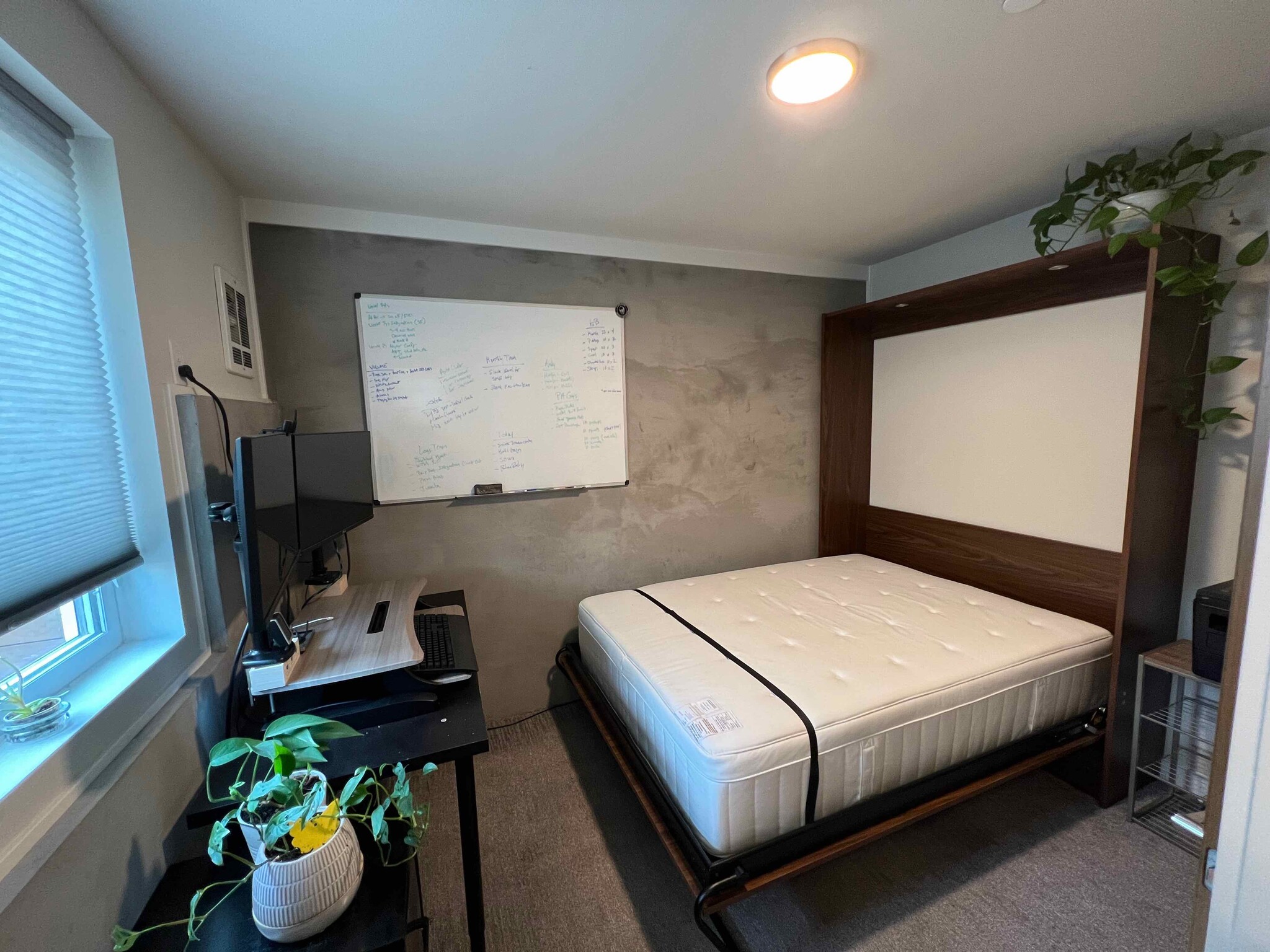 Building Photo - 6251 8th Ave NW