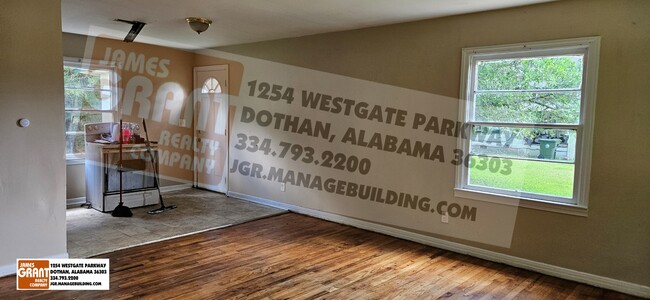 Building Photo - 124 Emmons Dr
