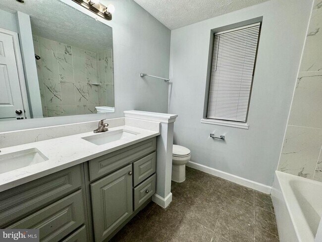 Building Photo - 12201 St Peter Ct