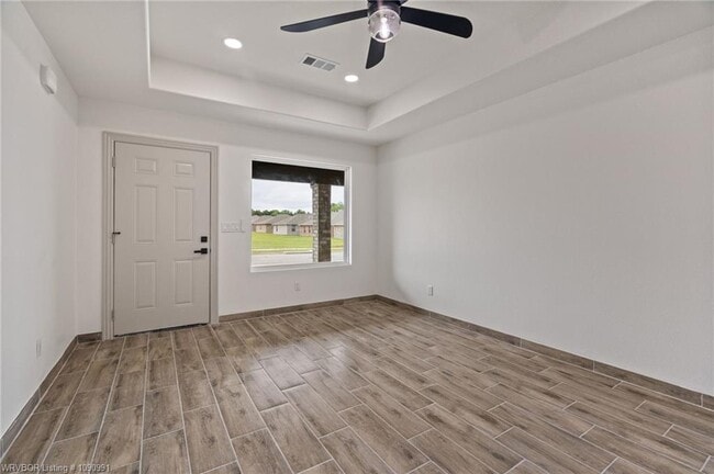 Building Photo - 10415 Preston Ct