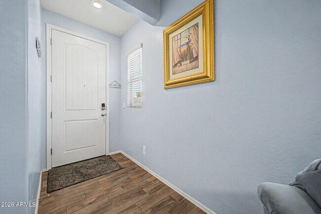 Building Photo - 17153 W Butler Ave