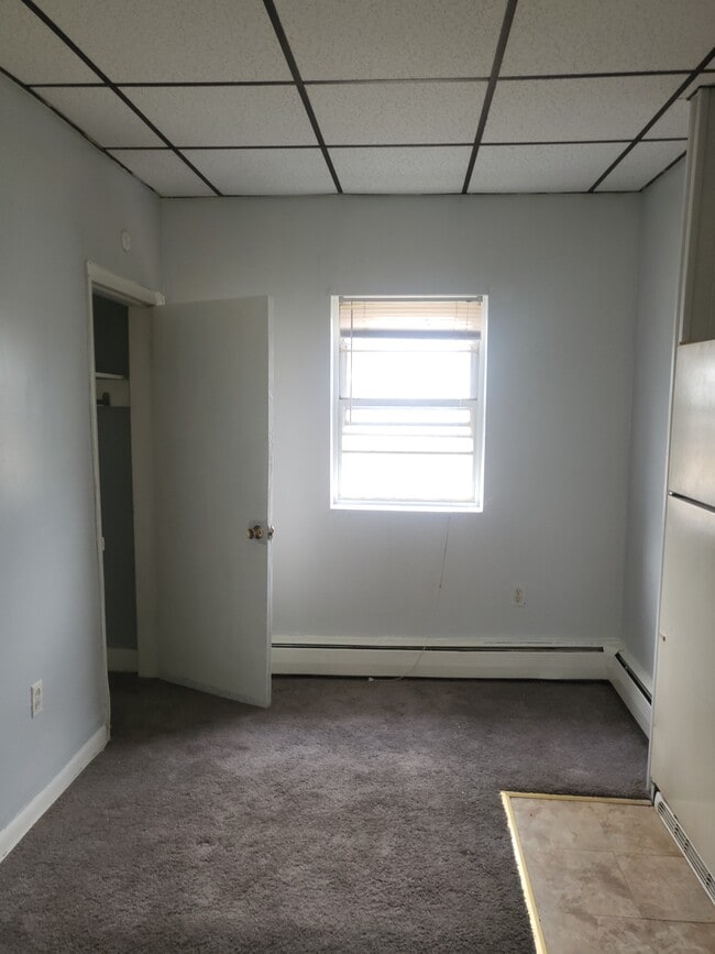 Building Photo - Eddy Stone Apartments