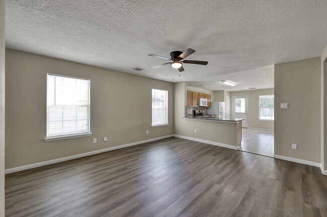 Building Photo - 3626 Garrison Run Dr