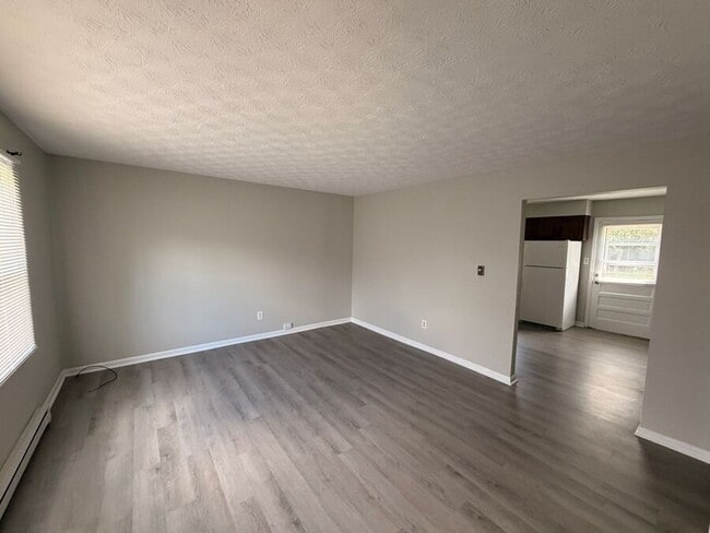Building Photo - 314 Walters Ln