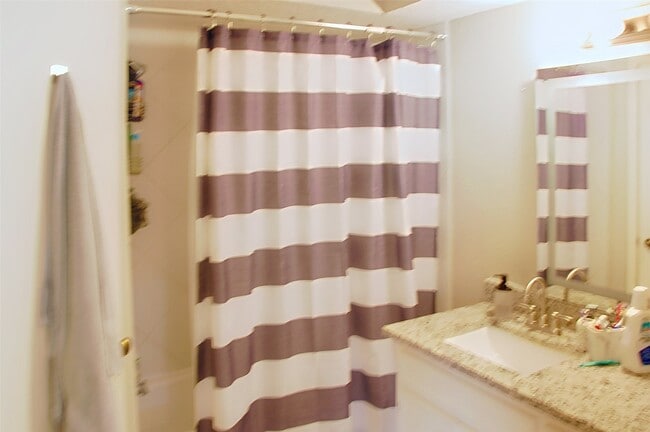 Building Photo - 15510 W Barbara Cir