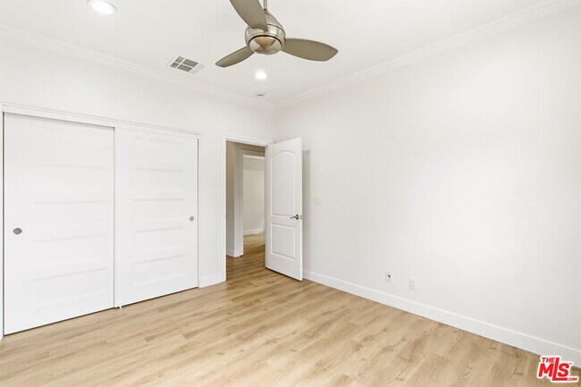 Building Photo - 23114 Mariano St