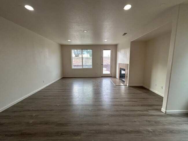 Building Photo - 759 Hagerman Peak Dr