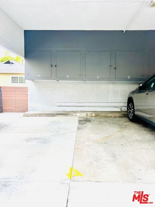 Building Photo - 1136 Spazier Ave