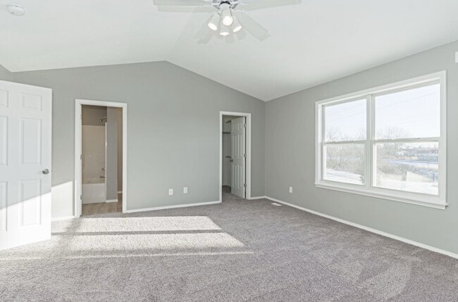 Building Photo - 1212 Beacon Hill Ct