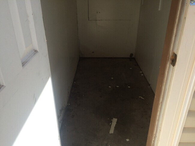 Building Photo - 2617PR