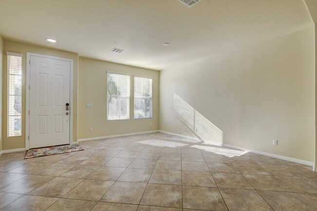 Building Photo - 6416 Shawnee Springs Ct