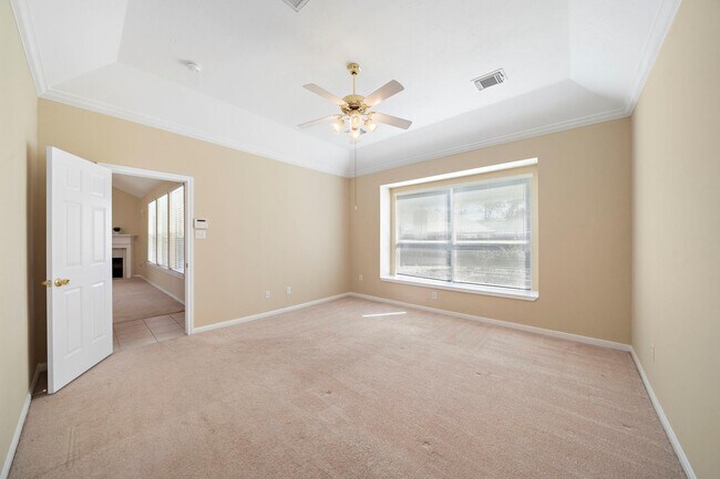Building Photo - 3318 Cotswald Trail