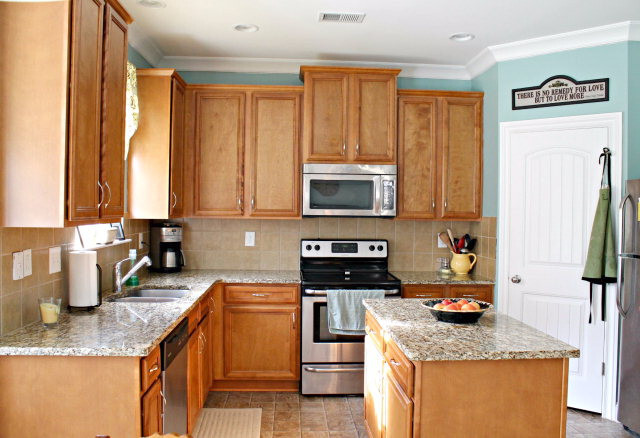 Building Photo - 746 Gallaway Ln
