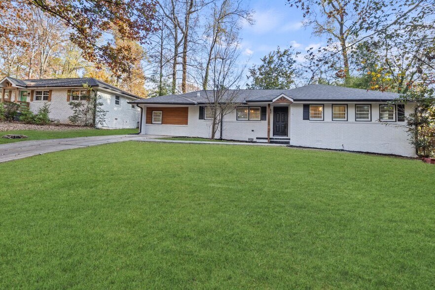 Primary Photo - 2378 Green Forrest Dr