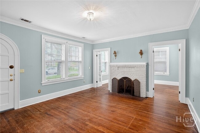 Building Photo - 417 E 49th St