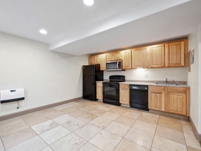 Building Photo - Live Where Opportunity Lives — Lehi Apartment Just Listed