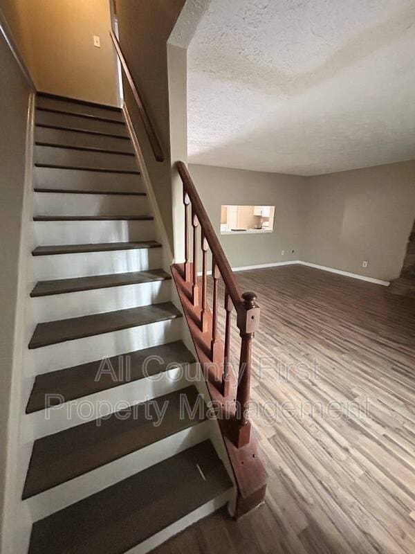 Building Photo - 923 Regal Path Ln