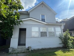 Building Photo - 1209 Scott Ave