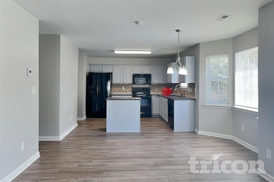 Building Photo - 9250 Austin Ridge Ln