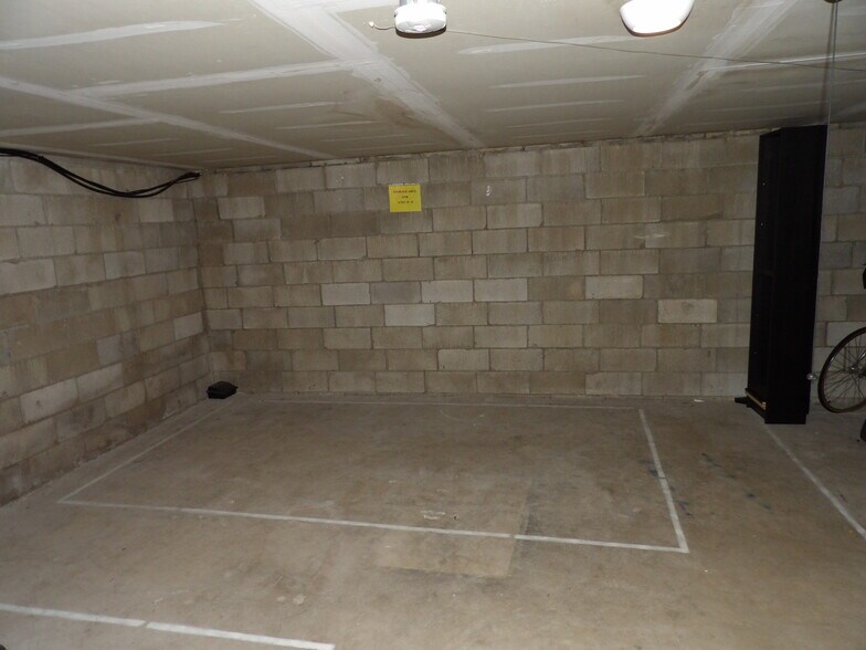 storage area - 105 Newark Pompton Tpke