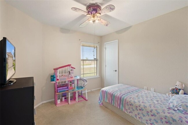 Building Photo - 12201 Sky Harbor Dr