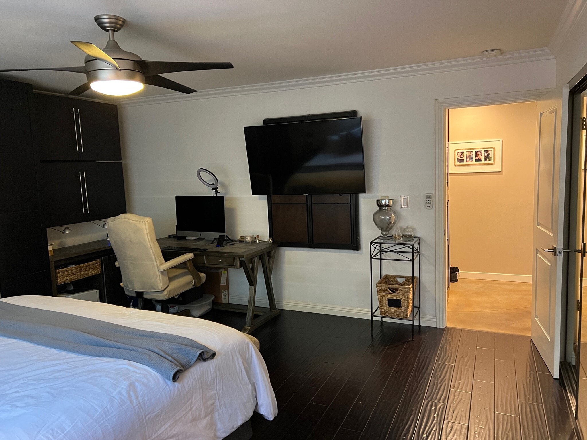 Master Bedroom - 333 Newport Ave