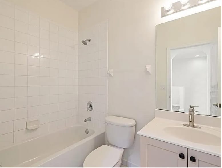 Building Photo - 7029 Ambrosia Ln