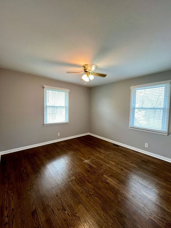 Building Photo - Country Ranch Available Now!