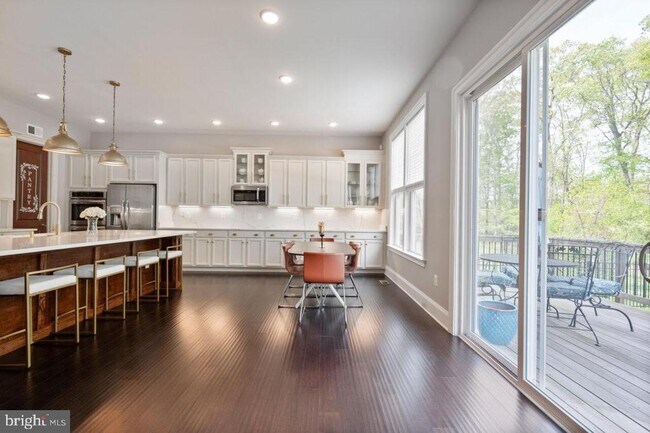 Building Photo - 40946 Munson Woods Pl