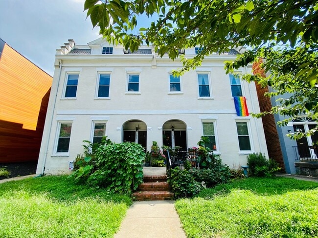 Building Photo - 2623 Floyd Ave