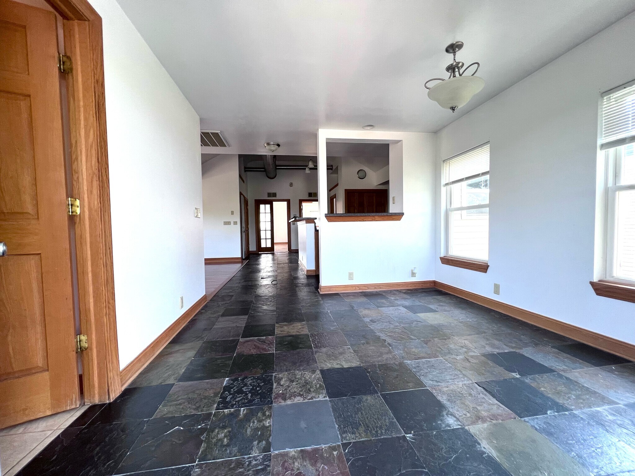 Building Photo - 1400 College Ave