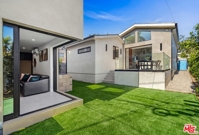 Building Photo - 8982 Norma Pl