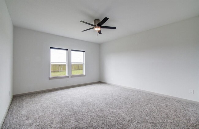 Building Photo - 14506 Rain Tree Dr
