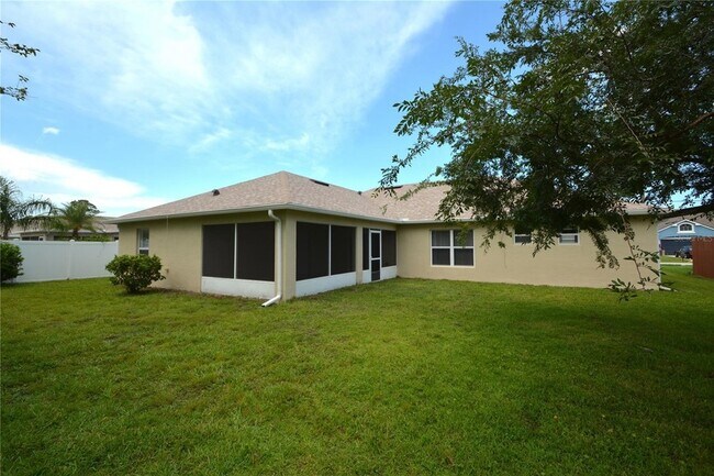 Building Photo - 36 Frenora Ln