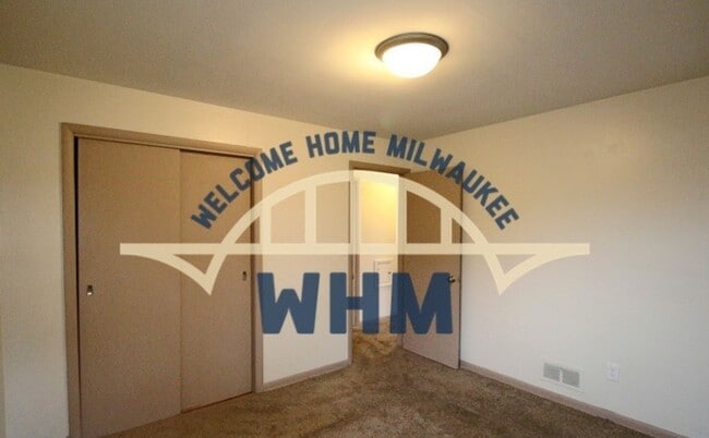 Building Photo - 4074 N 85th St
