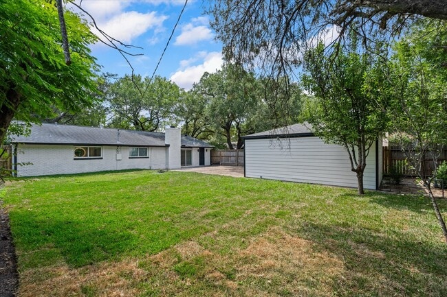 Building Photo - 10730 Wickersham Ln