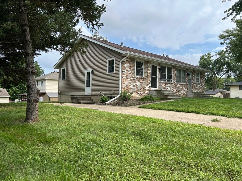 Building Photo - 4003 79th St