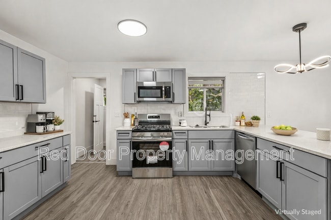 Building Photo - 1254 McDougal St